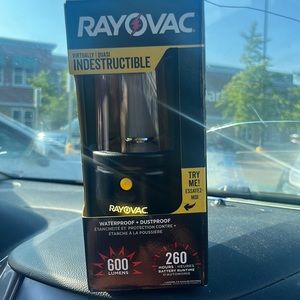 Rayovac lamp